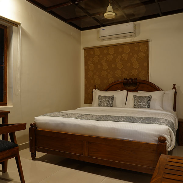 Heritage-Deluxe-Room-Booking-Alfred-Place-Fort-Kochi